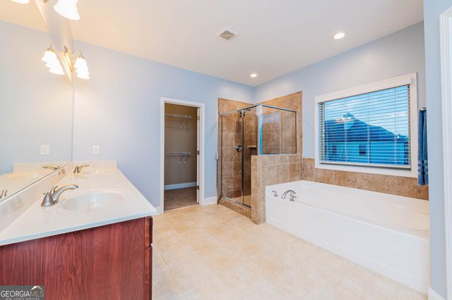 318 Haywood Drive, Kathleen, GA 31047