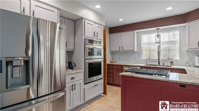 12121 Bennett State Road, Hanover, NY 14136