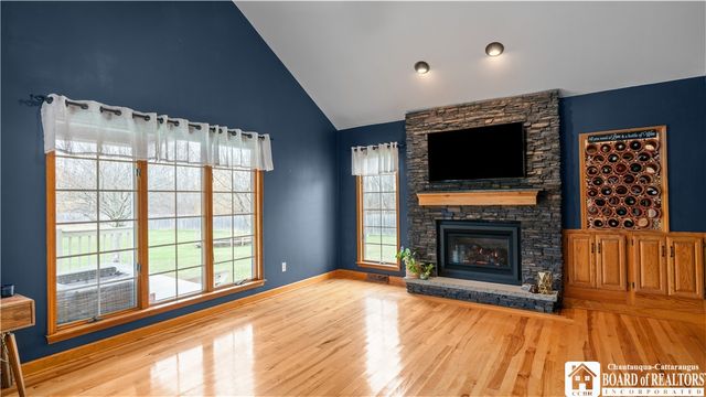 12121 Bennett State Road, Hanover, NY 14136