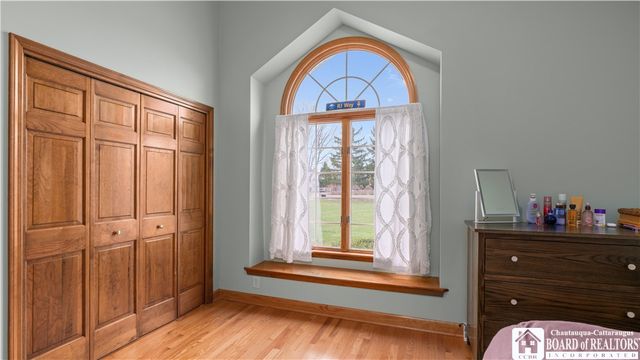 12121 Bennett State Road, Hanover, NY 14136