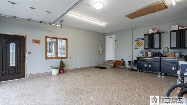 12121 Bennett State Road, Hanover, NY 14136