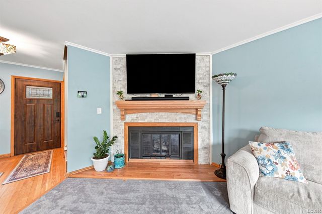 288 Whitlock St Street, Saline, MI 48176