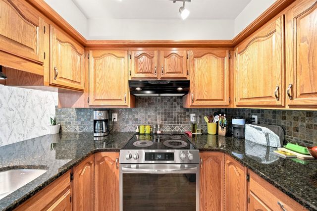 288 Whitlock St Street, Saline, MI 48176
