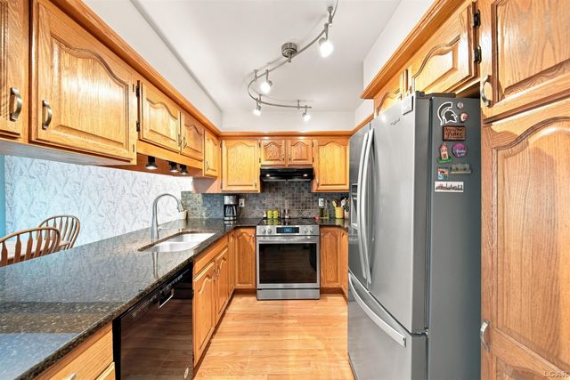 288 Whitlock St Street, Saline, MI 48176