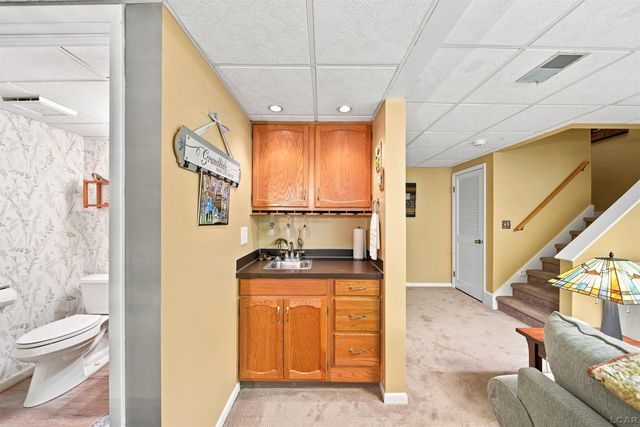 288 Whitlock St Street, Saline, MI 48176