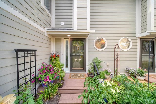 288 Whitlock St Street, Saline, MI 48176