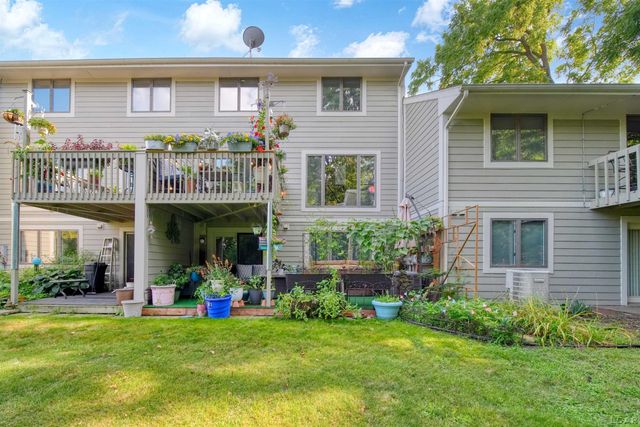 288 Whitlock St Street, Saline, MI 48176
