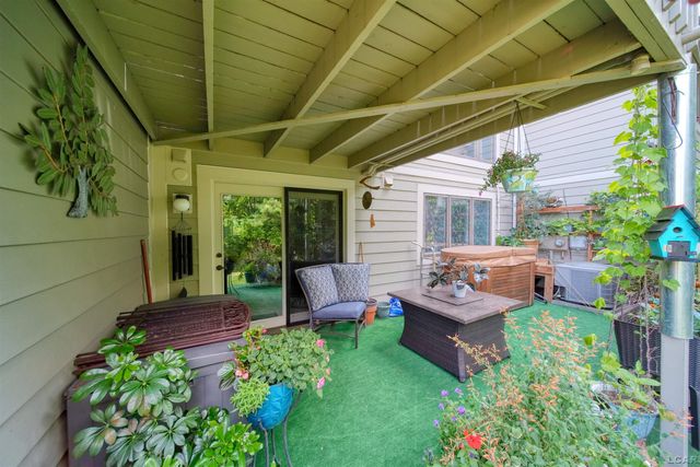 288 Whitlock St Street, Saline, MI 48176