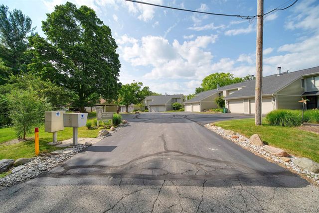 288 Whitlock St Street, Saline, MI 48176
