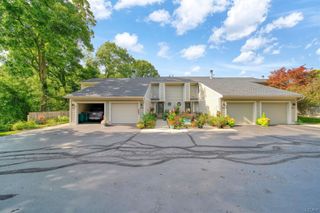 288 Whitlock St Street, Saline, MI 48176