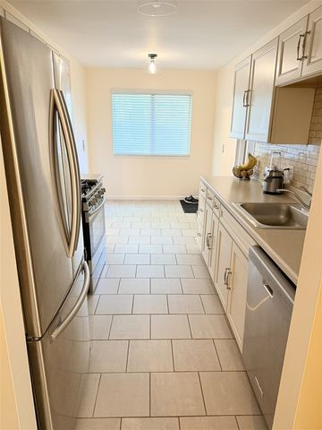 29757 Farmbrook Villa Lane, Southfield, MI 48034