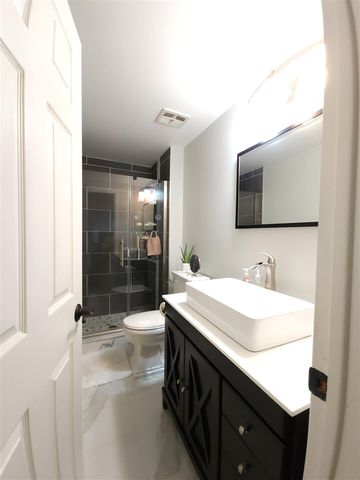 29757 Farmbrook Villa Lane, Southfield, MI 48034