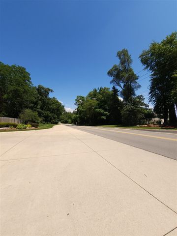 29757 Farmbrook Villa Lane, Southfield, MI 48034