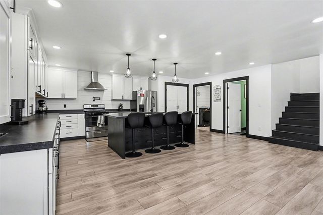 17895 Marl Lake Road, White Pigeon, MI 49099