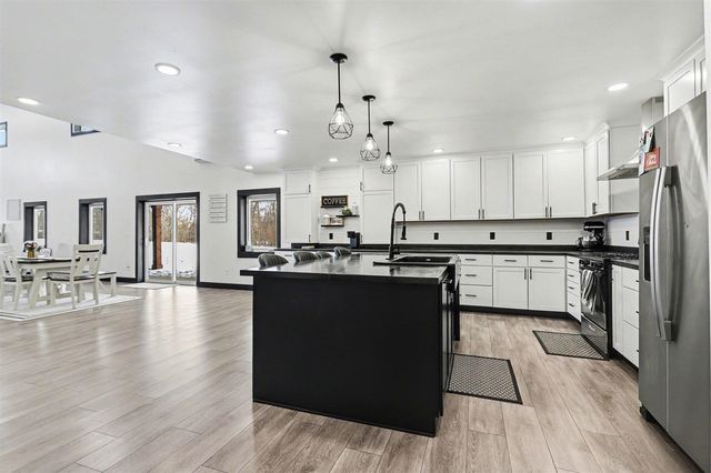 17895 Marl Lake Road, White Pigeon, MI 49099