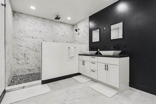 17895 Marl Lake Road, White Pigeon, MI 49099