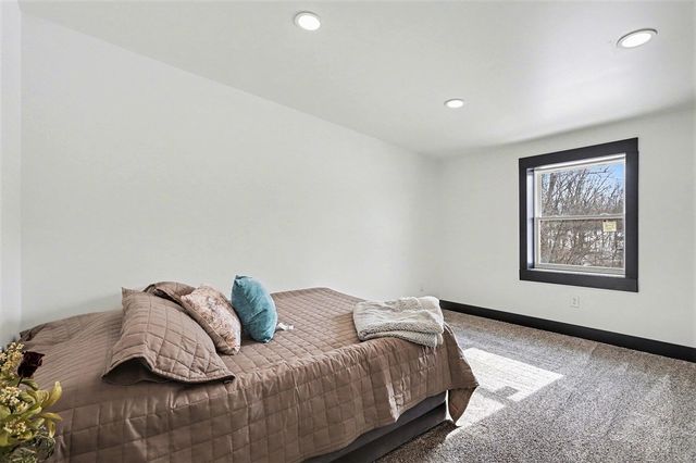 17895 Marl Lake Road, White Pigeon, MI 49099