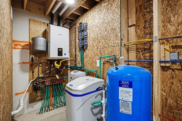 17895 Marl Lake Road, White Pigeon, MI 49099