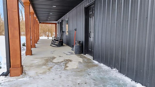 17895 Marl Lake Road, White Pigeon, MI 49099