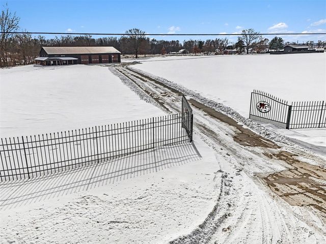 17895 Marl Lake Road, White Pigeon, MI 49099