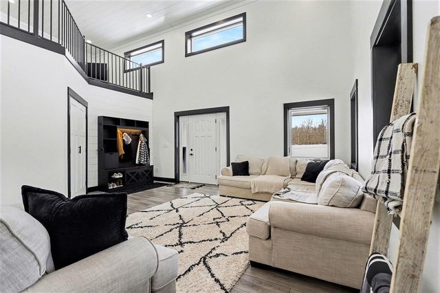 17895 Marl Lake Road, White Pigeon, MI 49099