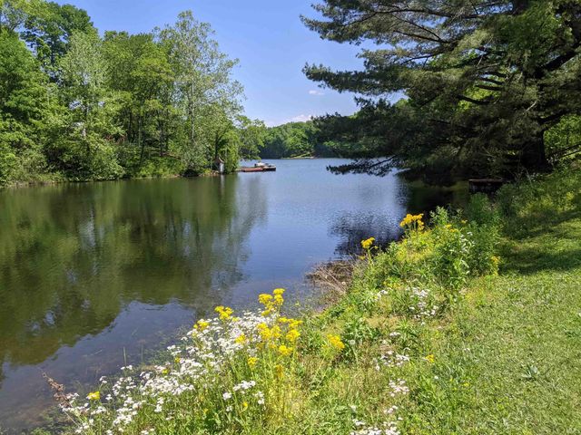 7114 Locust Lake West Drive, Spencer, IN 47460