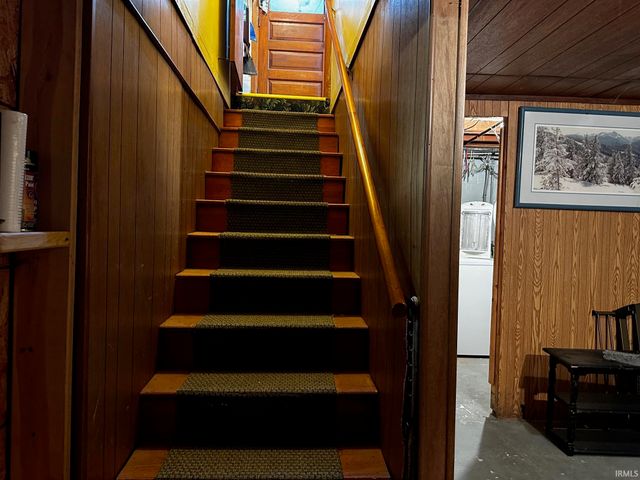 7114 Locust Lake West Drive, Spencer, IN 47460