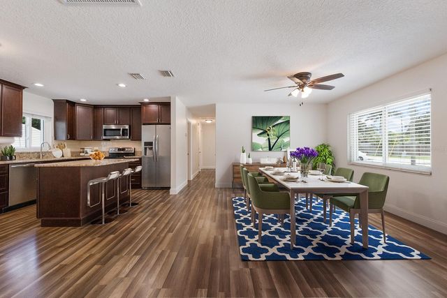 4312 3RD AVENUE NW, Bradenton, FL 34209