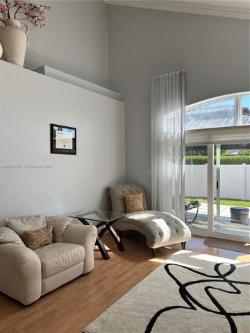1401 NW 187th Ave, Pembroke Pines, FL 33029