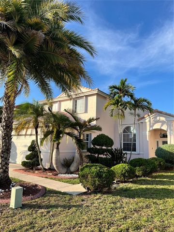 1401 NW 187th Ave, Pembroke Pines, FL 33029
