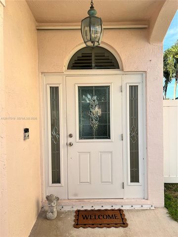 1401 NW 187th Ave, Pembroke Pines, FL 33029