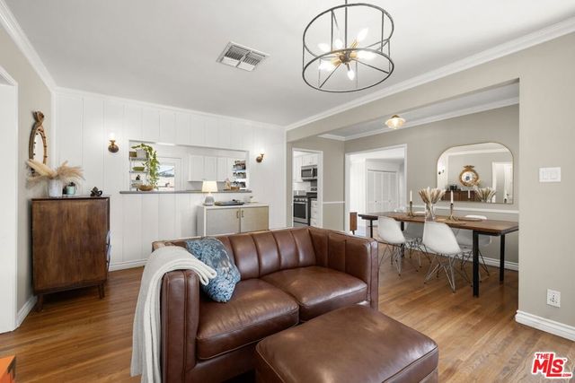 17031 Enadia Way, Lake Balboa, CA 91406
