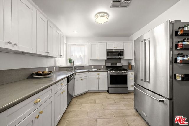 17031 Enadia Way, Lake Balboa, CA 91406