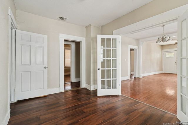 119 Cincinnati, San Antonio, TX 78201