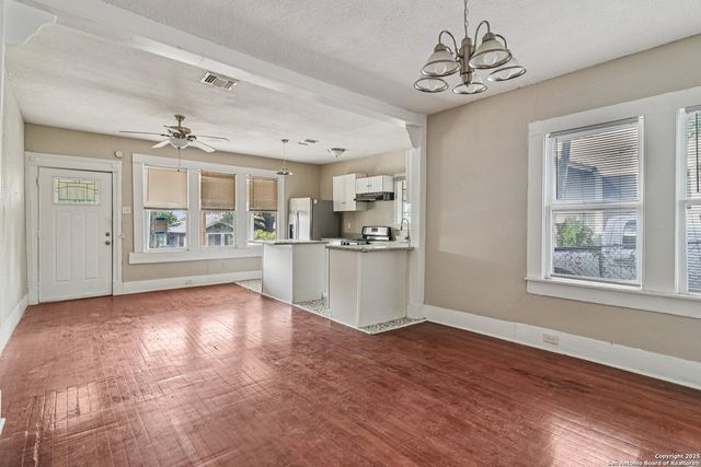 119 Cincinnati, San Antonio, TX 78201