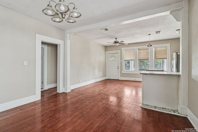 119 Cincinnati, San Antonio, TX 78201