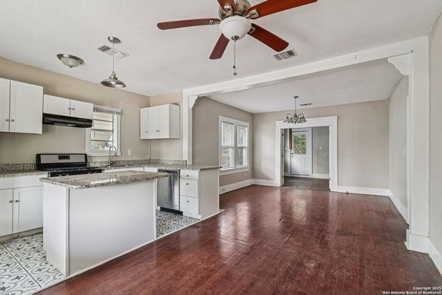 119 Cincinnati, San Antonio, TX 78201