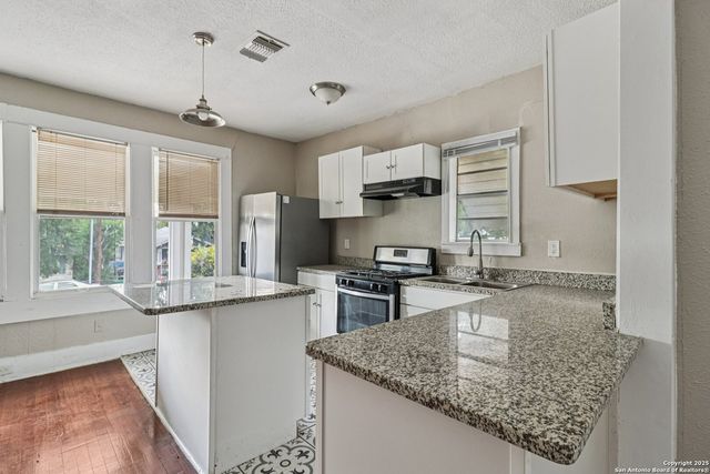 119 Cincinnati, San Antonio, TX 78201