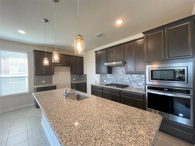 1905 Nelson Street, Anna, TX 75409