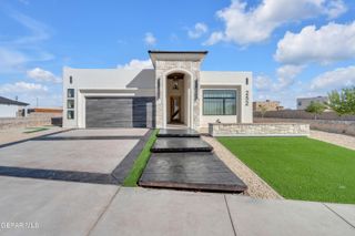 252 Mar Vista Place, Horizon City, TX 79928