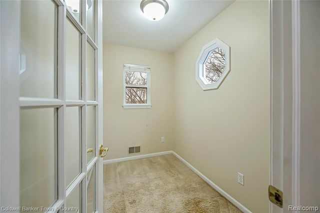 3268 Orchard Drive, Pinckney, MI 48169