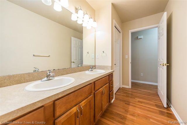 3268 Orchard Drive, Pinckney, MI 48169
