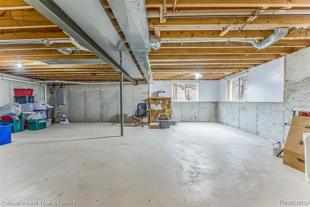 3268 Orchard Drive, Pinckney, MI 48169