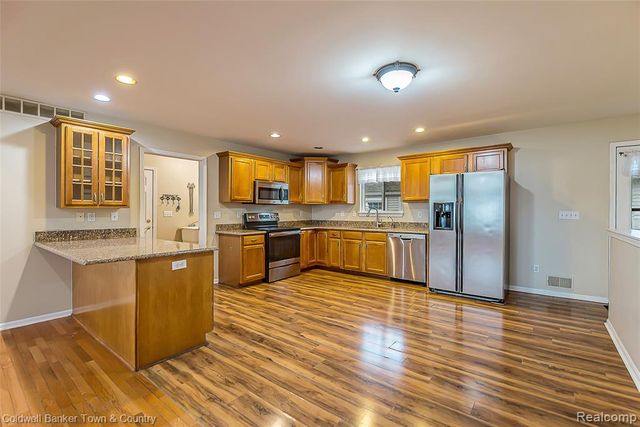 3268 Orchard Drive, Pinckney, MI 48169