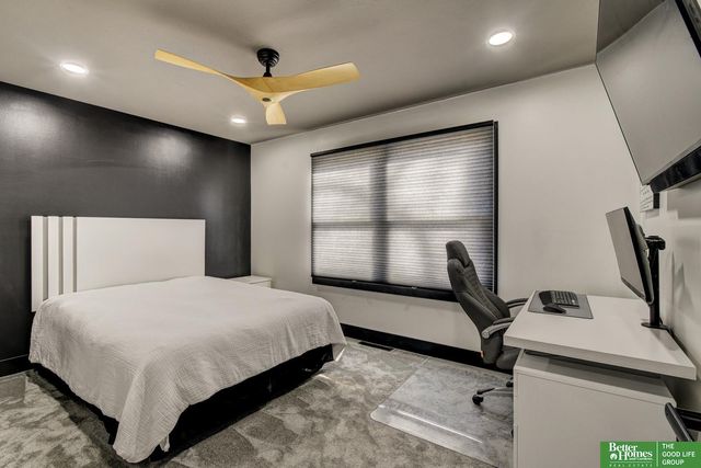 7352 La Vista Drive, La Vista, NE 68128