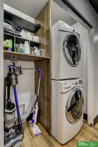 7352 La Vista Drive, La Vista, NE 68128