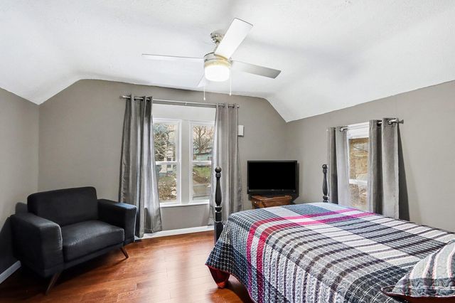 1116 Sherwood Avenue, Kalamazoo, MI 49048