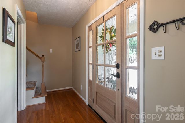 24 Audubon Drive, Asheville, NC 28804