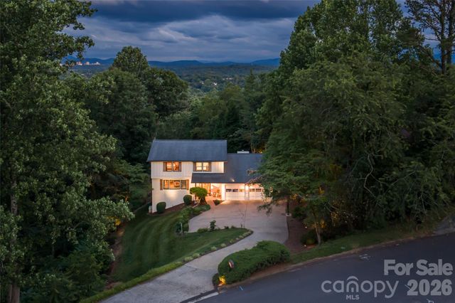24 Audubon Drive, Asheville, NC 28804