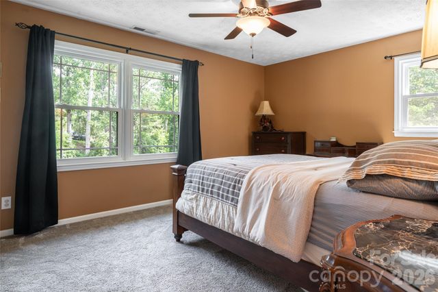 24 Audubon Drive, Asheville, NC 28804